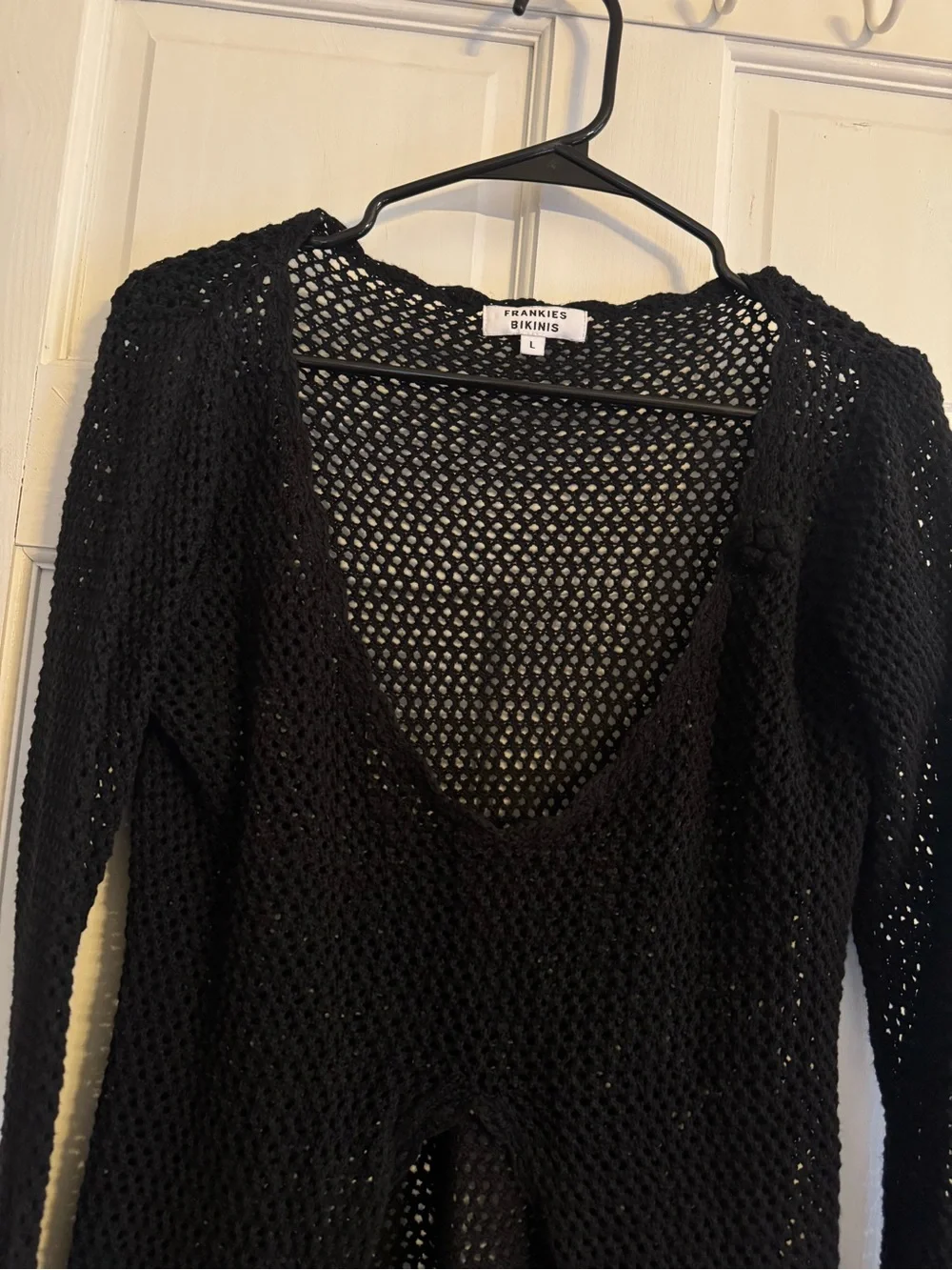 Frankie’s Bikinis Crochet Cover-up